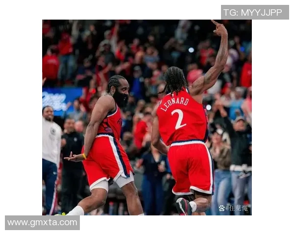 快船与鹈鹕激战第四节精彩回顾全场录像分析与亮点集锦