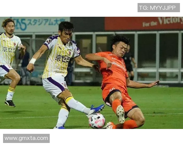 甲府风林与福冈黄蜂比赛深度分析及战术对比探讨 甲府风林与福冈黄蜂比赛深度分析及战术对比探讨