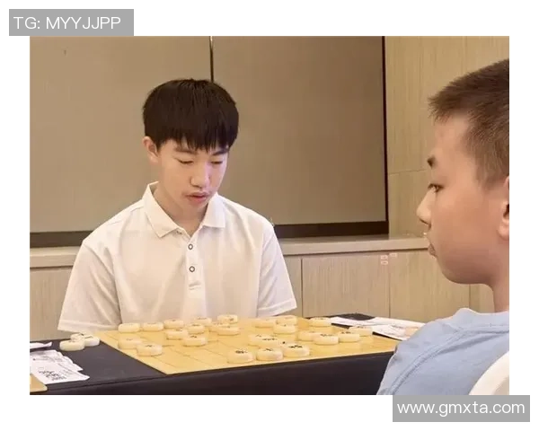 我国关工委健体中心“阳光体育工程”2025青少年游水公开赛云南站炽热收官